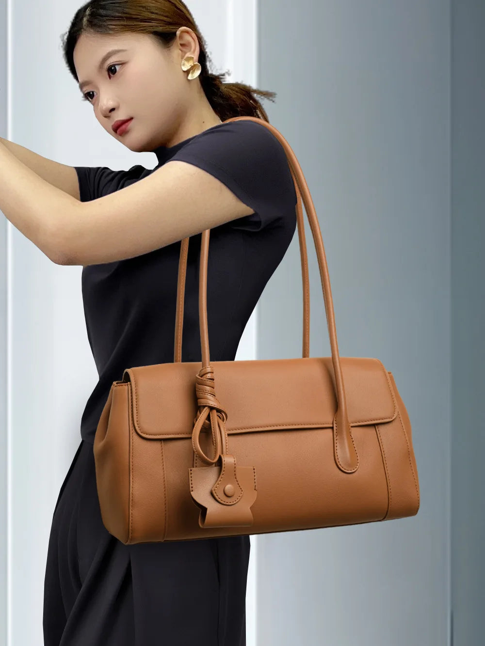 Tassel Leather Barrel Bag for Women