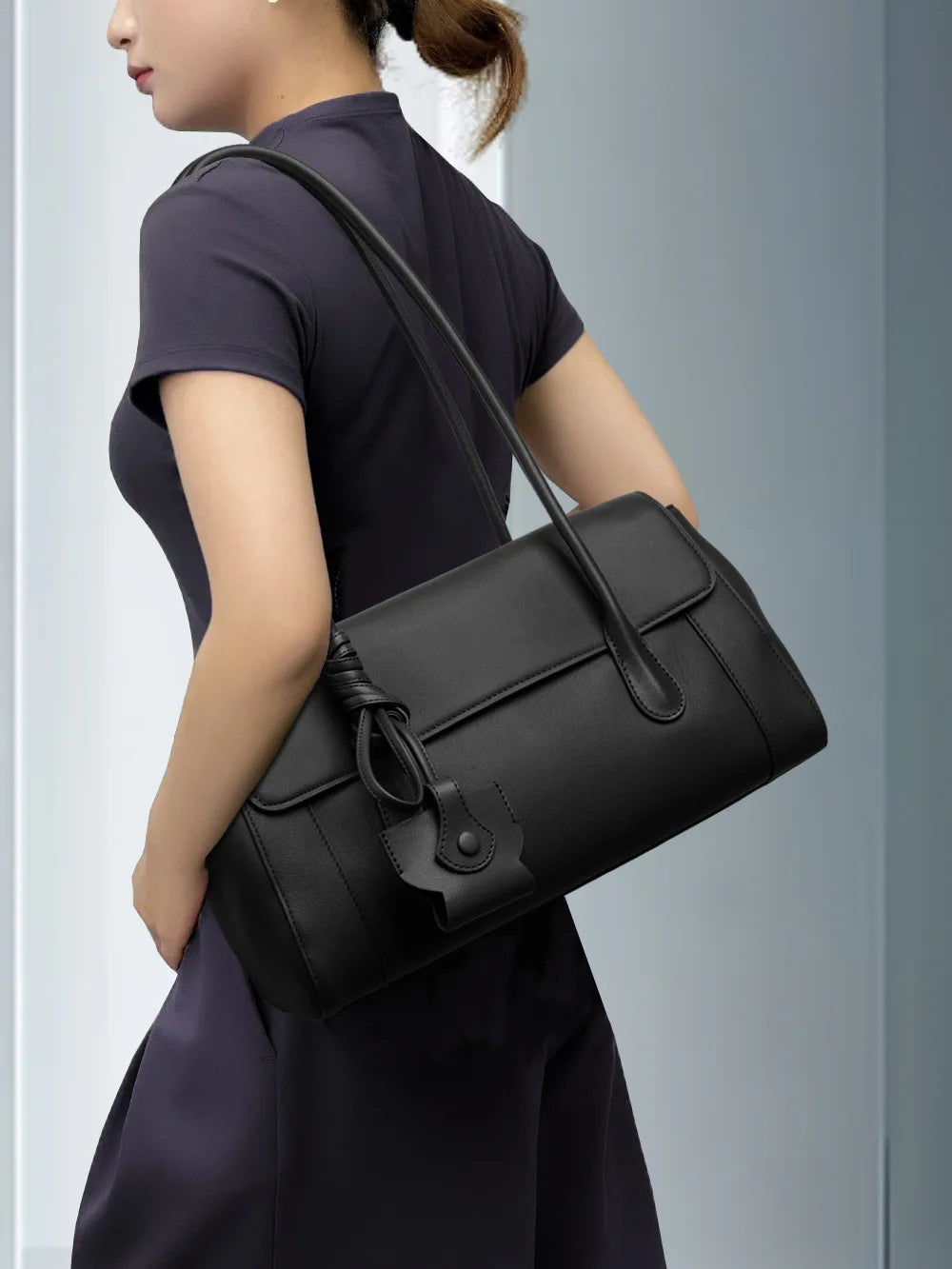Tassel Leather Barrel Bag for Women